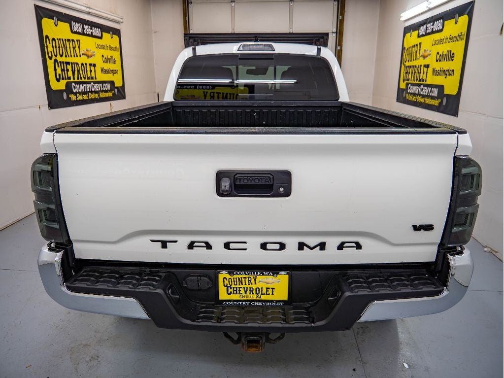 2022 Toyota Tacoma 4WD SR5