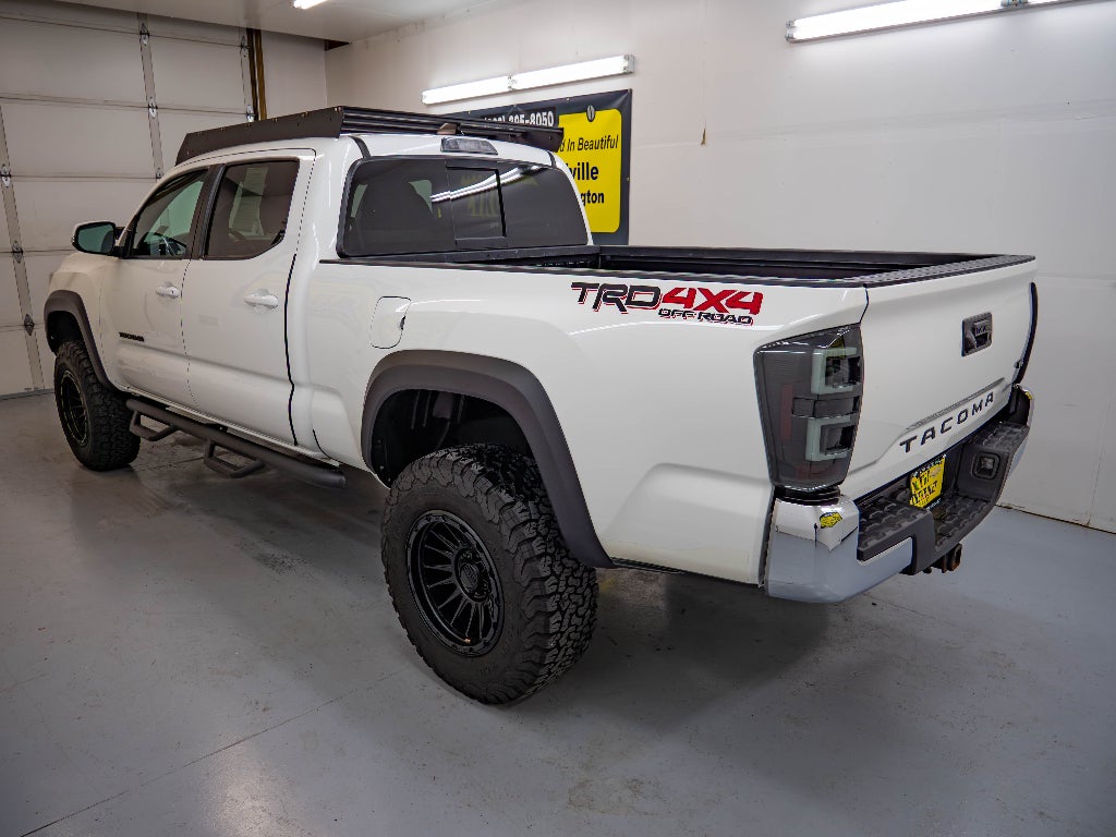 2022 Toyota Tacoma 4WD SR5