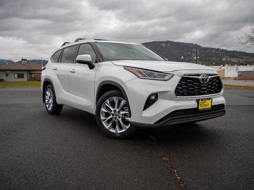 2022 Toyota Highlander Limited