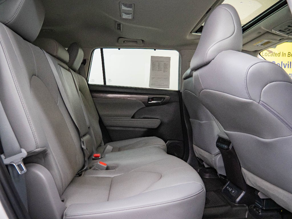 2022 Toyota Highlander Limited