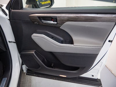 2022 Toyota Highlander Limited