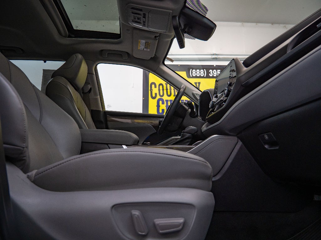 2022 Toyota Highlander Limited