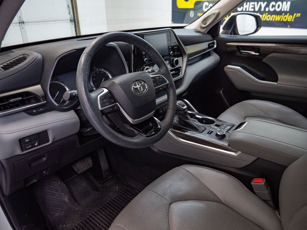 2022 Toyota Highlander Limited