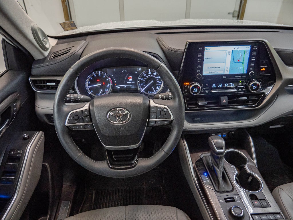 2022 Toyota Highlander Limited
