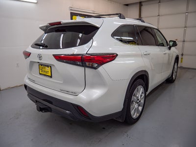 2022 Toyota Highlander Limited