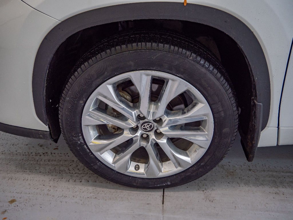 2022 Toyota Highlander Limited