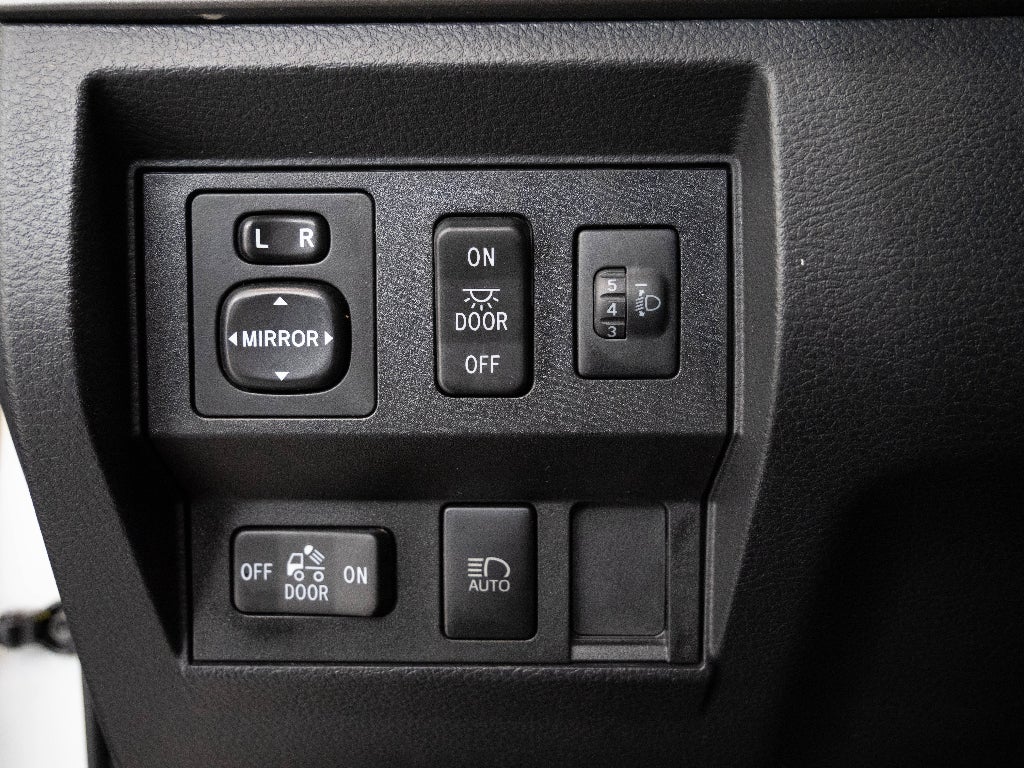 2019 Toyota Tundra 4WD SR