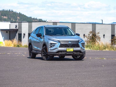 2023 Mitsubishi Eclipse Cross LE