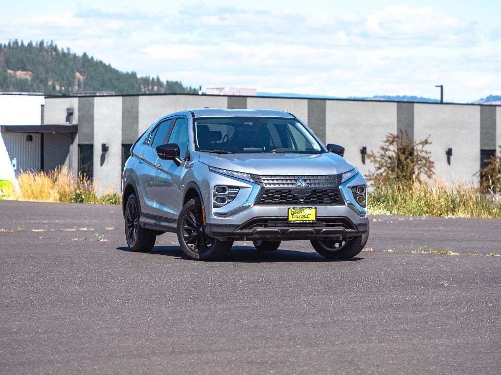 2023 Mitsubishi Eclipse Cross LE