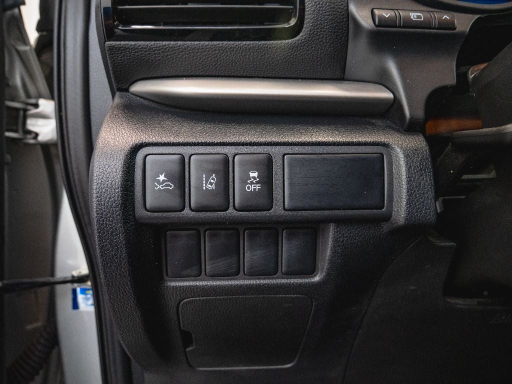 2023 Mitsubishi Eclipse Cross LE