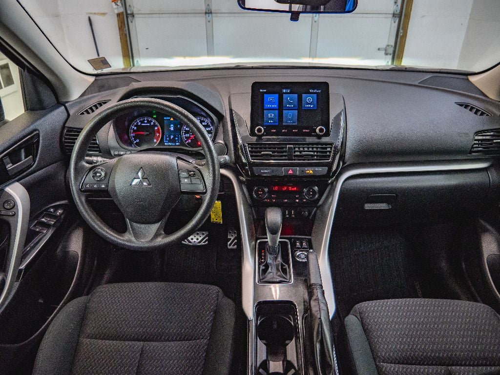 2023 Mitsubishi Eclipse Cross LE