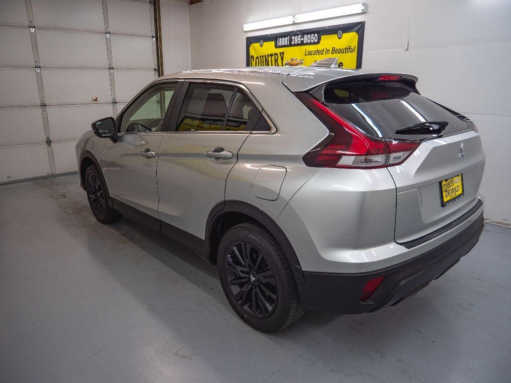 2023 Mitsubishi Eclipse Cross LE