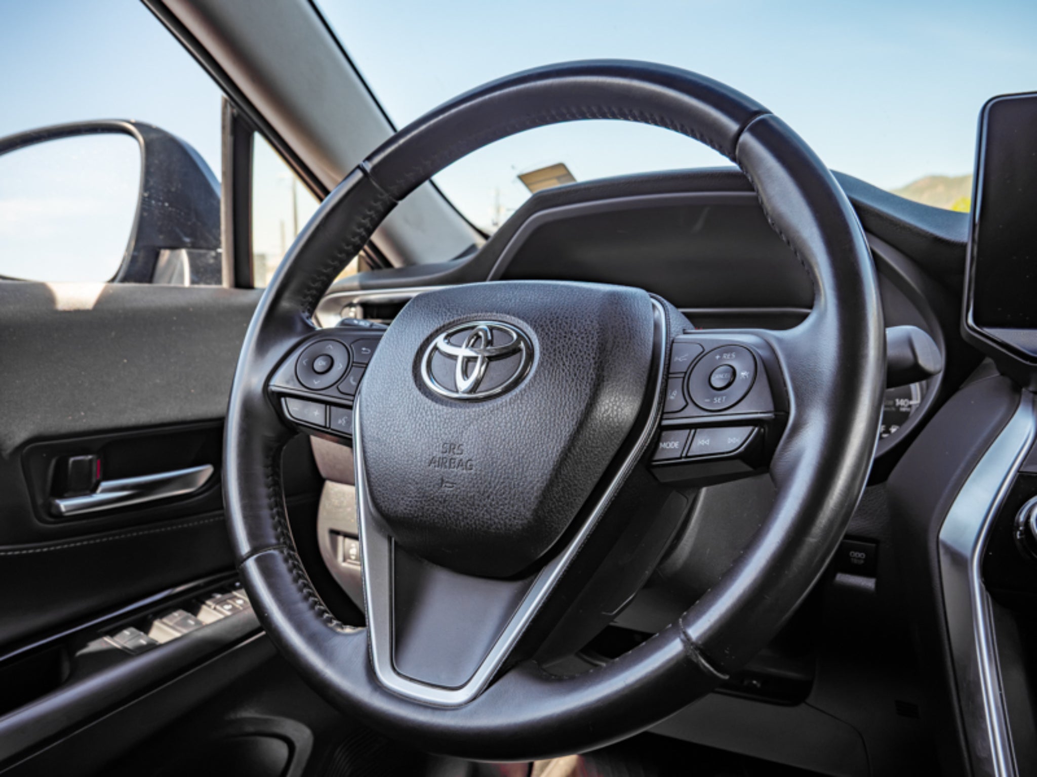 2024 Toyota Venza LE