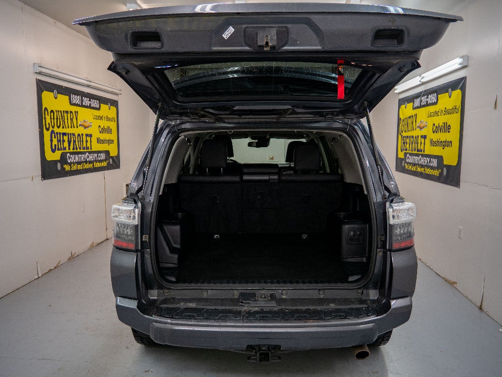 2020 Toyota 4Runner SR5