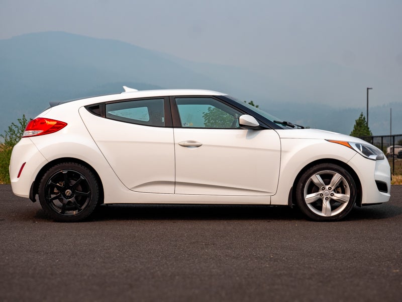 2013 Hyundai Veloster w/Black Int