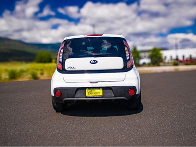 2018 Kia Soul Base