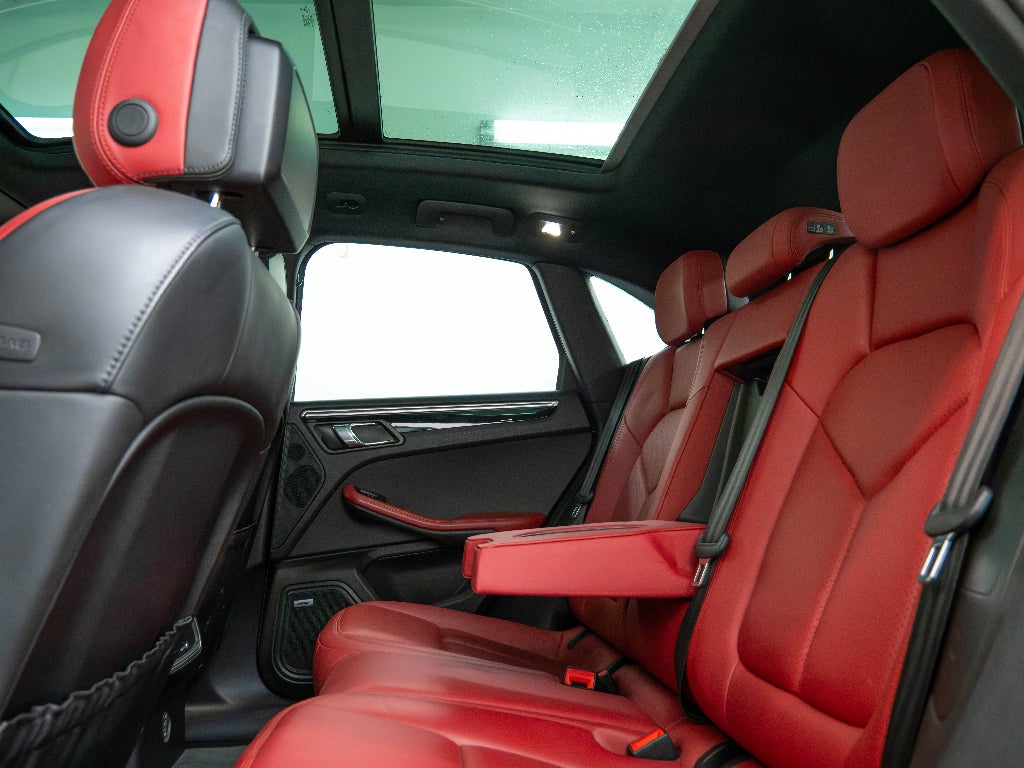 2017 Porsche Macan Base