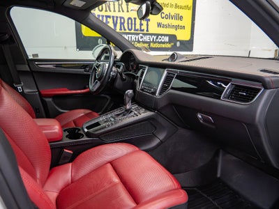 2017 Porsche Macan Base