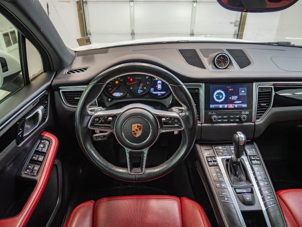 2017 Porsche Macan Base