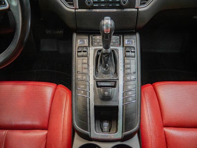 2017 Porsche Macan Base