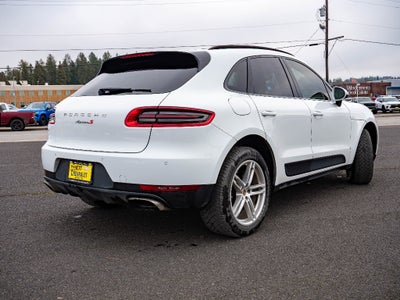 2017 Porsche Macan Base