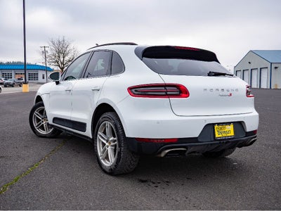 2017 Porsche Macan Base