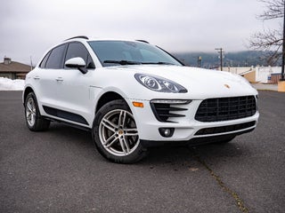 2017 Porsche Macan Base